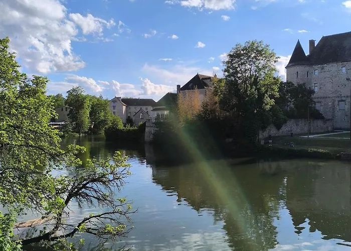 Vue Imprenable * Немур